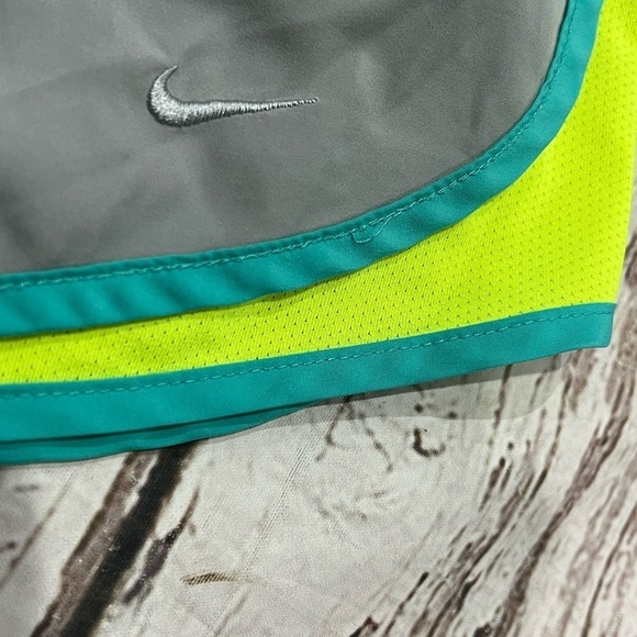 Women's Nike Running Walking Race Sportswear Shorts Dri - Fit Gray - Picture 2 of 6
